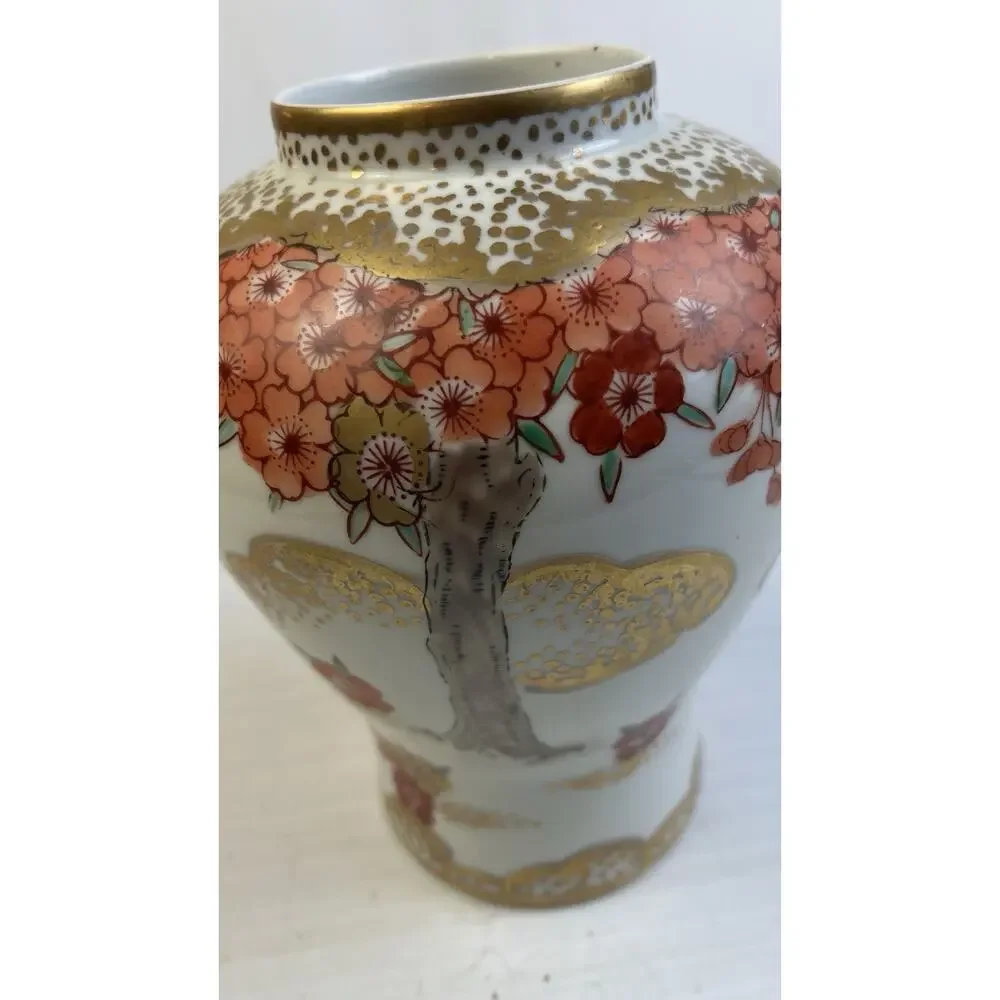 Gold Imari, Hand-painted,Andrea Sadak Vase 9